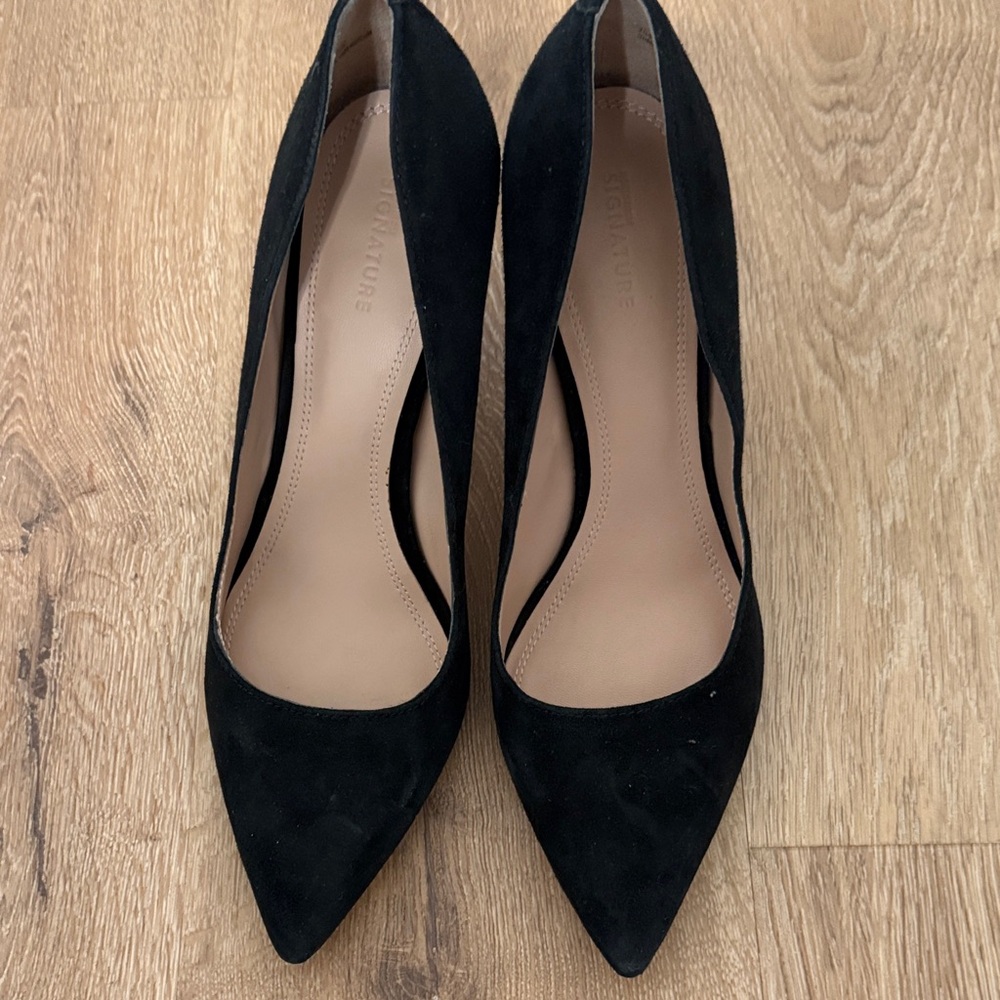 Elegant Black Suede Heels